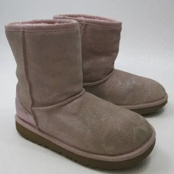 Ugg Classic II Metallic Shimmer Silver Booties Boots Kids 4 - Picture 1 of 7